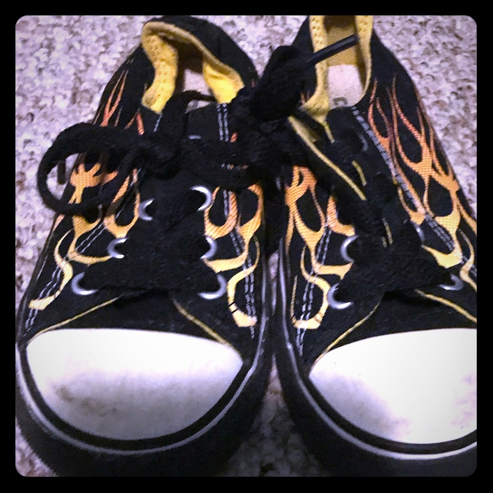 Converse flame toddler sneakers